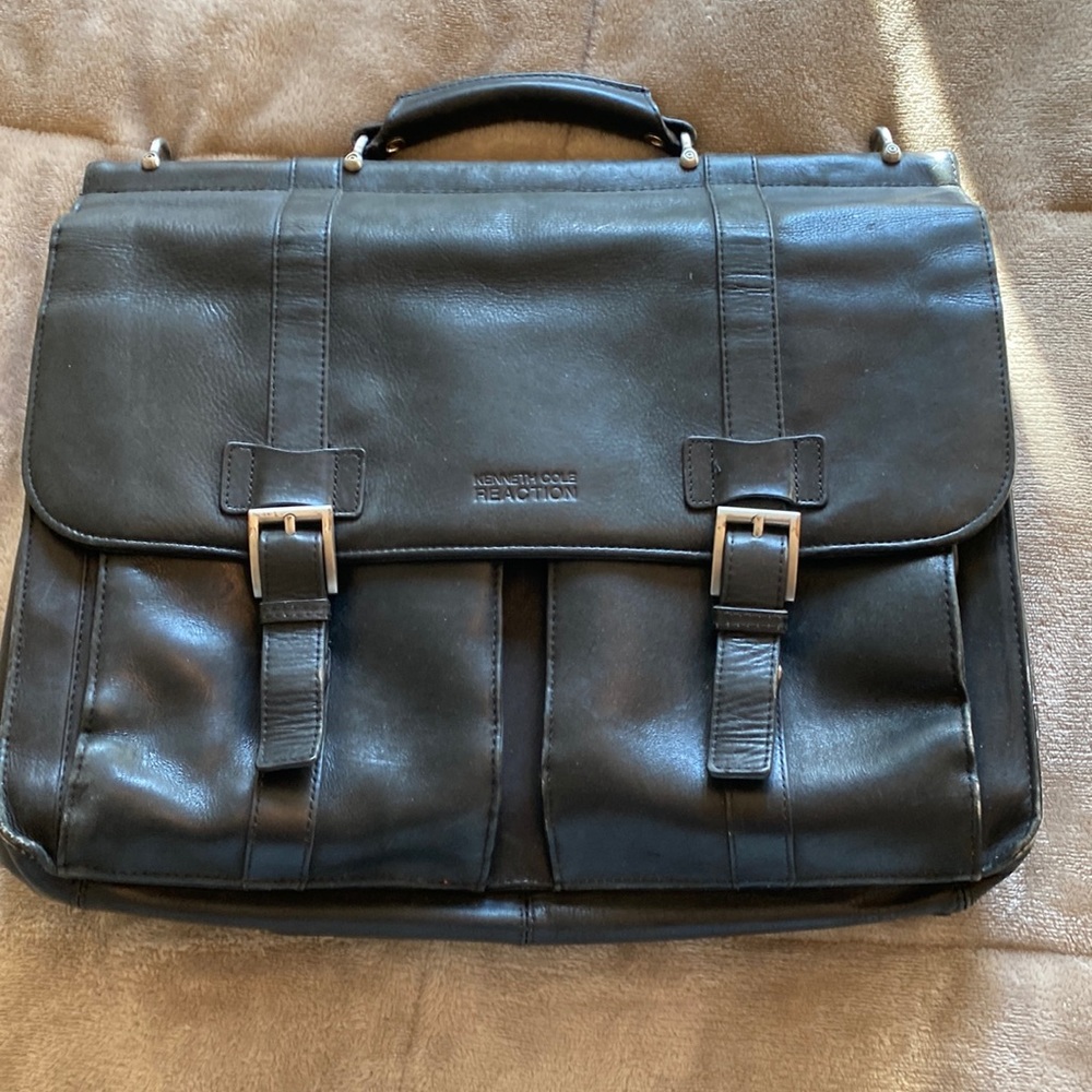 Kenneth Cole reaction laptop bag leather